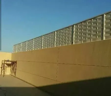 ساتر معدني منسوج بلون بيج